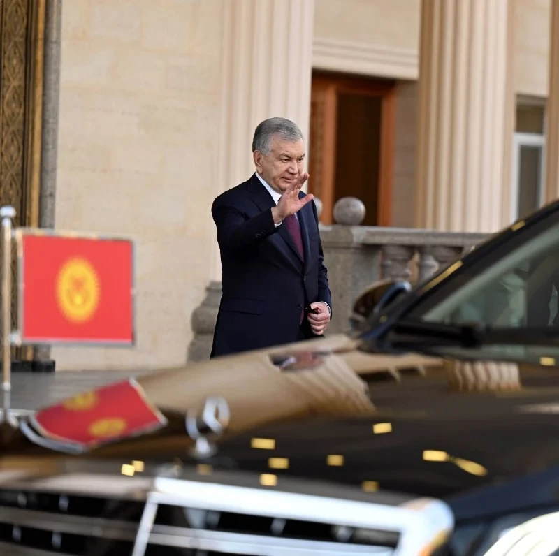 Завершился рабочий визит президента Садыра Жапарова в Узбекистан