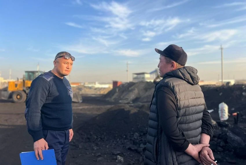 Raids on Coal Bases Took Place in Bishkek. The Quality of Solid Fuel Was Checked