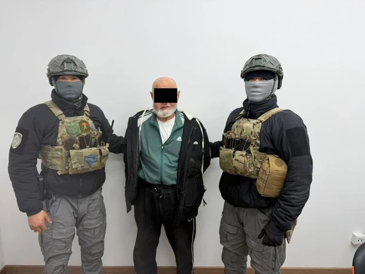 The suspect in organizing a drug trafficking channel was detained in the Chui region.