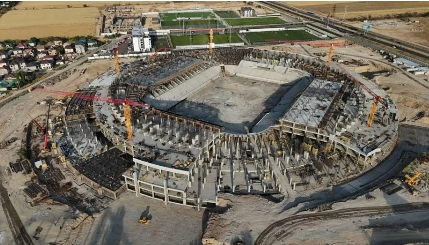 In Bishkek, the construction of the "Azattyk Arena" stadium continues