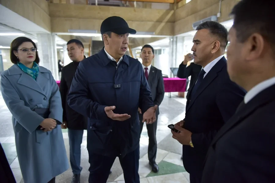 ЖКдагы депутаттардын шайлоосу. Мэр УИКтердин даярдыгын текшерди