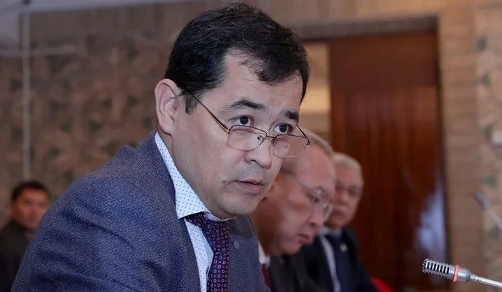 The Minister of Health proposes to reduce the number of pharmacies in Kyrgyzstan