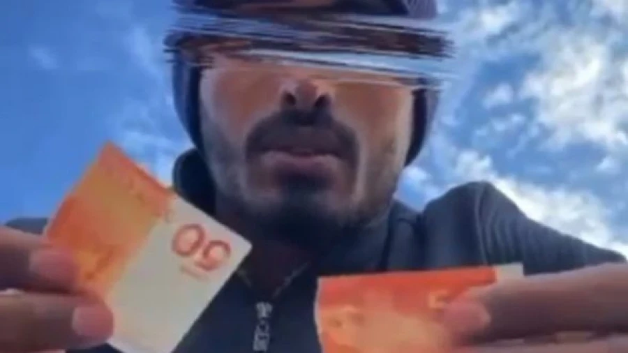Foreigner in Bishkek Ripped a Kyrgyz Banknote. Now He is Being Deported