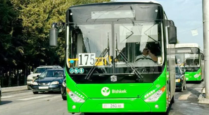 Drivers of public transport in Bishkek request to abolish cash payments for fares