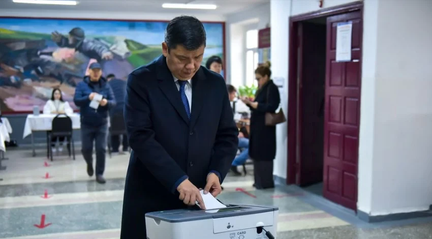 The Mayor of Bishkek participated in the elections for the deputies of the Jogorku Kenesh.