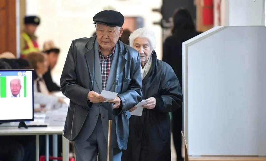 Parliamentary Elections. As of 9:00 AM, voter turnout was 1.54%