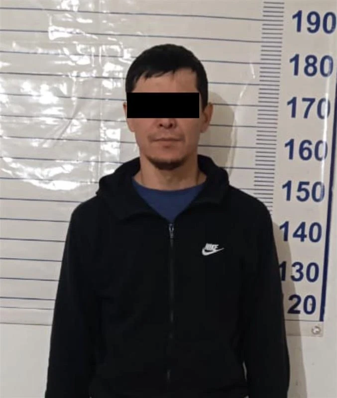 На пешеходном переходе грузовик переехал школьницу