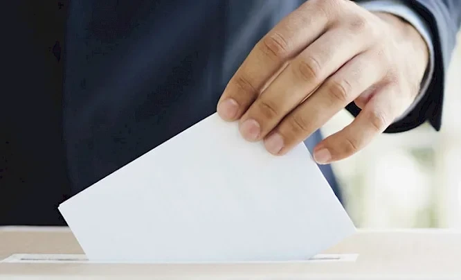 Outside the polling stations, 9,364 Kyrgyz citizens voted