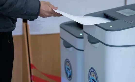Parliamentary Elections. As of 14:00, voter turnout was 19%