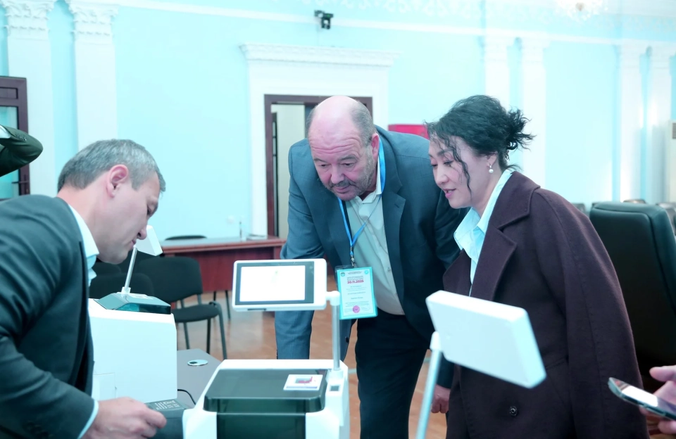 Досрочные выборы в ЖК. Миссия ОБСЕ планирует направить 330 наблюдателей в Кыргызстан