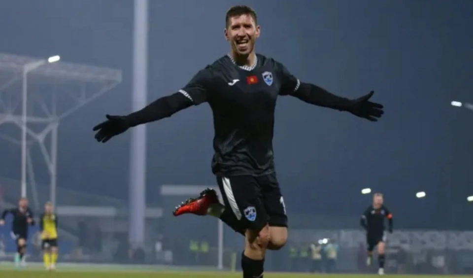 Финалдык стадия Премьер-Лига сезонунун: ким титулга жакын?