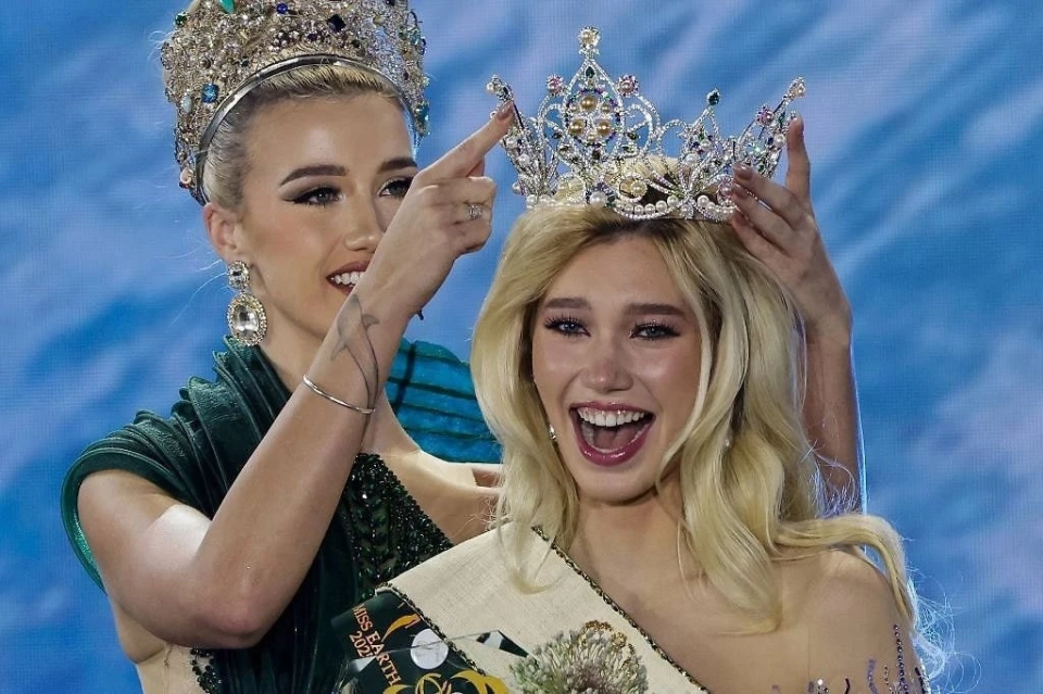 The title "Miss Earth 2025" was awarded to 21-year-old model from the Czech Republic, Natali Pushkinova.
