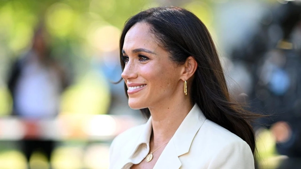 Меган Маркл впервые после помолвки с принцем Гарри вернулась к съемкам в кино