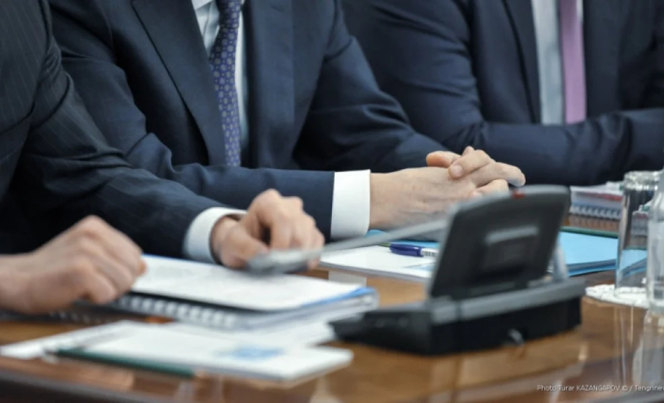 Выборы в ЖК. Узарбек Жылкыбаев рассказал, кому запрещено лайкать посты и фотографии кандидатов