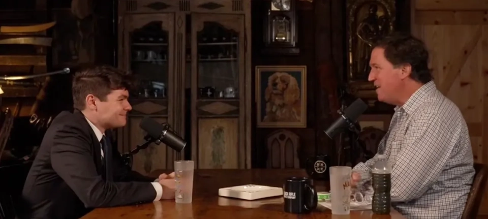 Американский правый фланг трещит по швам: «America First» против «Israel First»