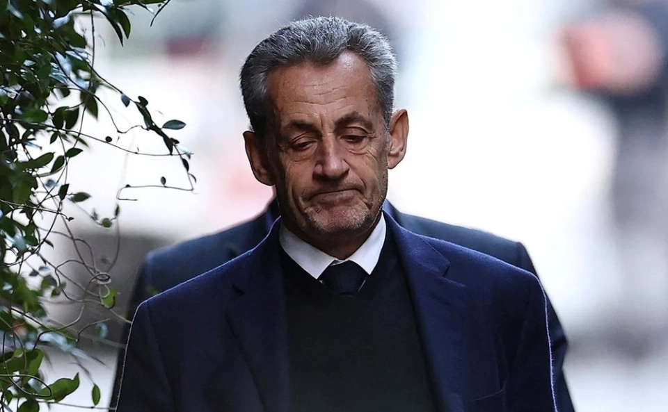 The court released former French President Sarkozy from prison