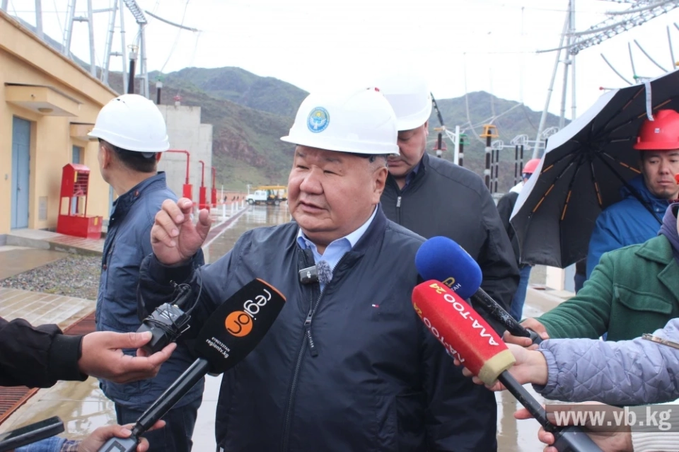 Таалайбек Ибраев: Кыргызстандагы бардык майнинг-фермаларды өчүрдү