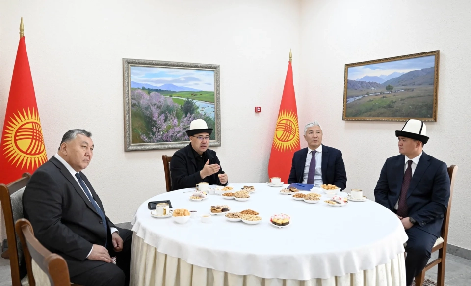 Садыр Жапаров ознакомился с планами по развитию Таласской области