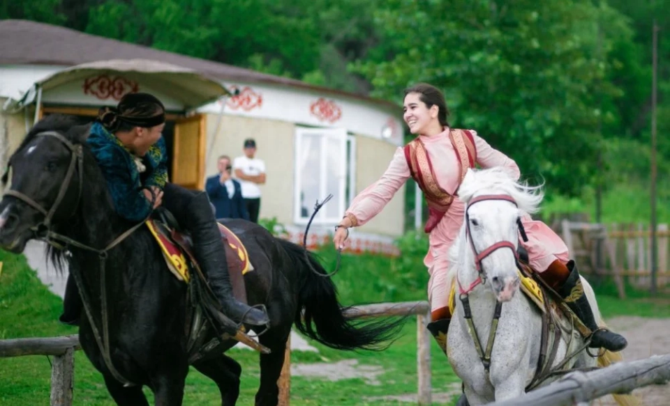 Ремесло и туризм: в Кыргызстане создадут новые этно-маршруты для гостей страны