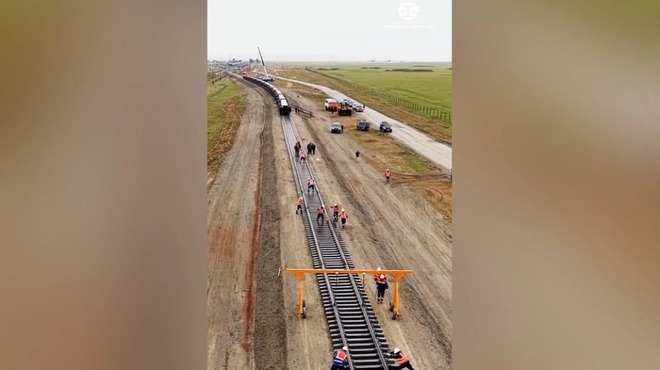 The construction of the Baghahangai—Khunnu City railway will help reduce congestion in the capital.