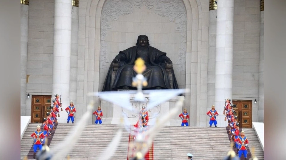 Завтра — Монголиянын сыймыгы күнү