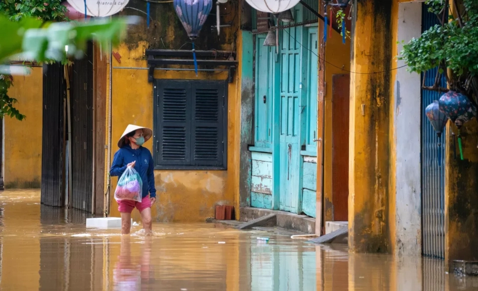 Вьетнамдагы селден каза болгондордун саны 16 адамга жетти