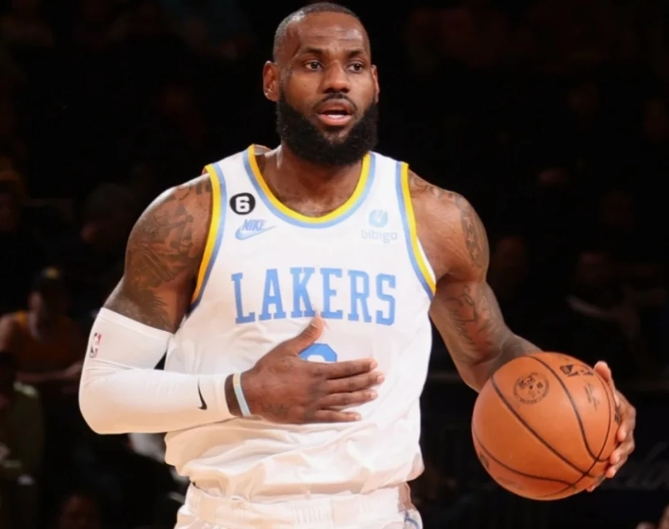 LeBron James sets record for most seasons in the NBA