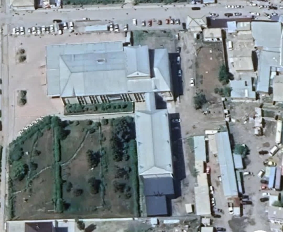 В Нарыне музыкально-драматическому театру вернули земельный участок