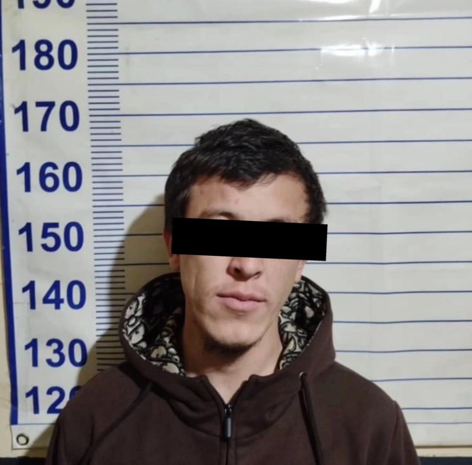 Кеминде Lalafo'до алдамчылык үчүн мурда соттолгон эркек киши кармалды