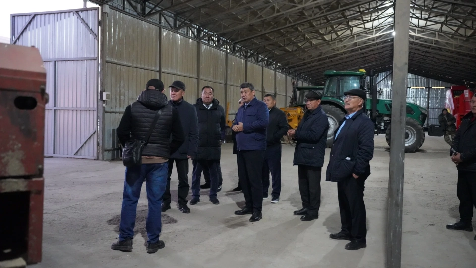 Bakyt Torobaev familiarized himself with the activities of the Potato Farming Development Center "Tyup"