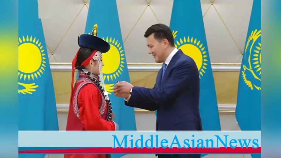 By the decree of Kassym-Jomart Tokayev, Misheel was awarded the Order of "Dostyk" II degree. Video
