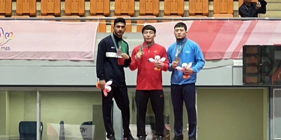 Adilet Japarkulov brings Kyrgyzstan its first gold at the Deaflympics