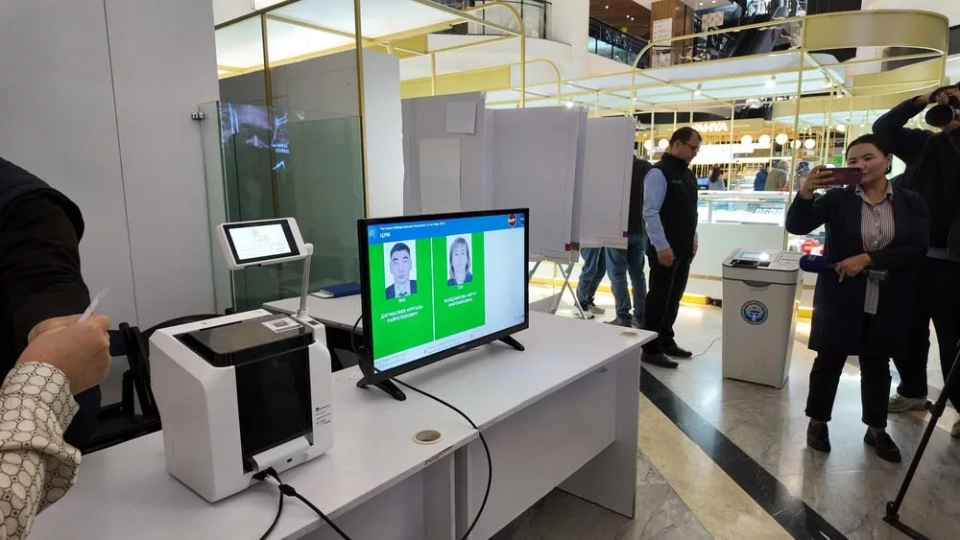 Voting in the early elections for the Jogorku Kenesh has concluded in Kyrgyzstan