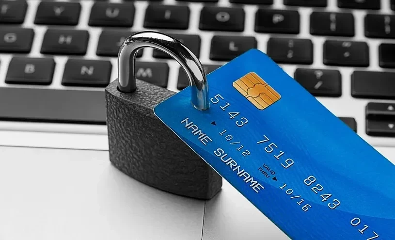 How many Kyrgyz citizens imposed a self-ban on loans in November