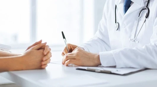 What medical services are available at the CSM without an OMS policy - clarification from the FOMS