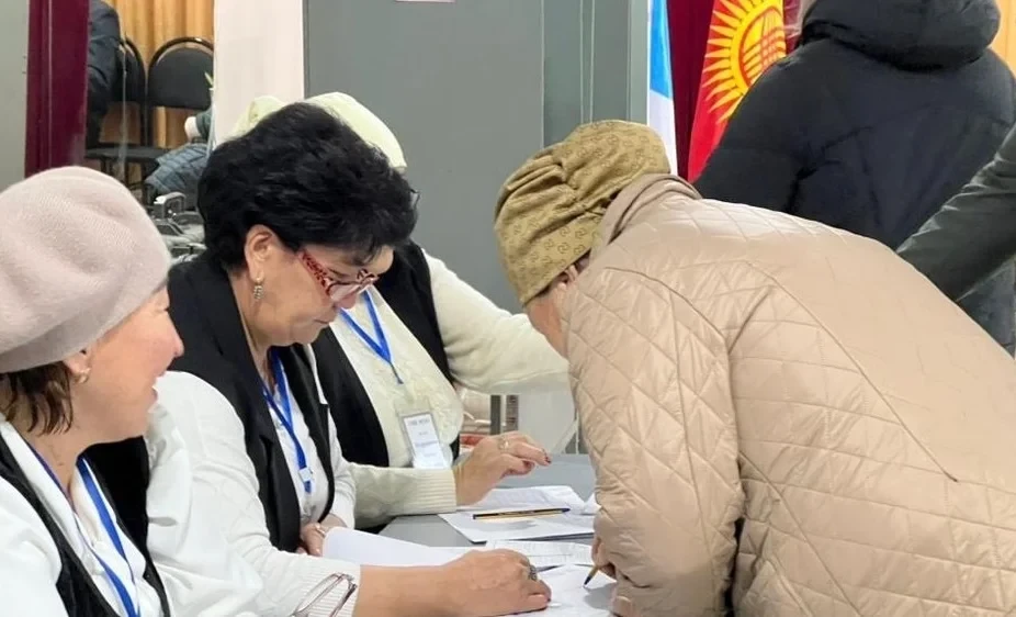 Voting results in district No. 18: Karim Khandzheza leads