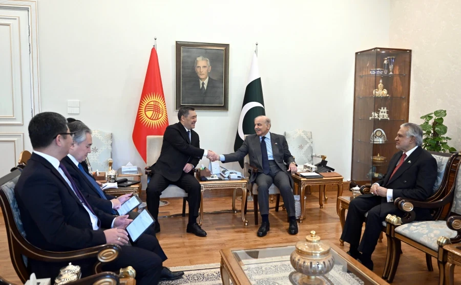 Sadyr Japarov and the Prime Minister of Pakistan discussed the expansion of cooperation between the two countries