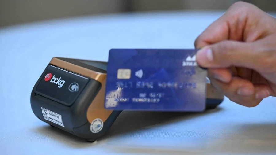 The National Bank of the Kyrgyz Republic extended the ban on fees for domestic money transfers.