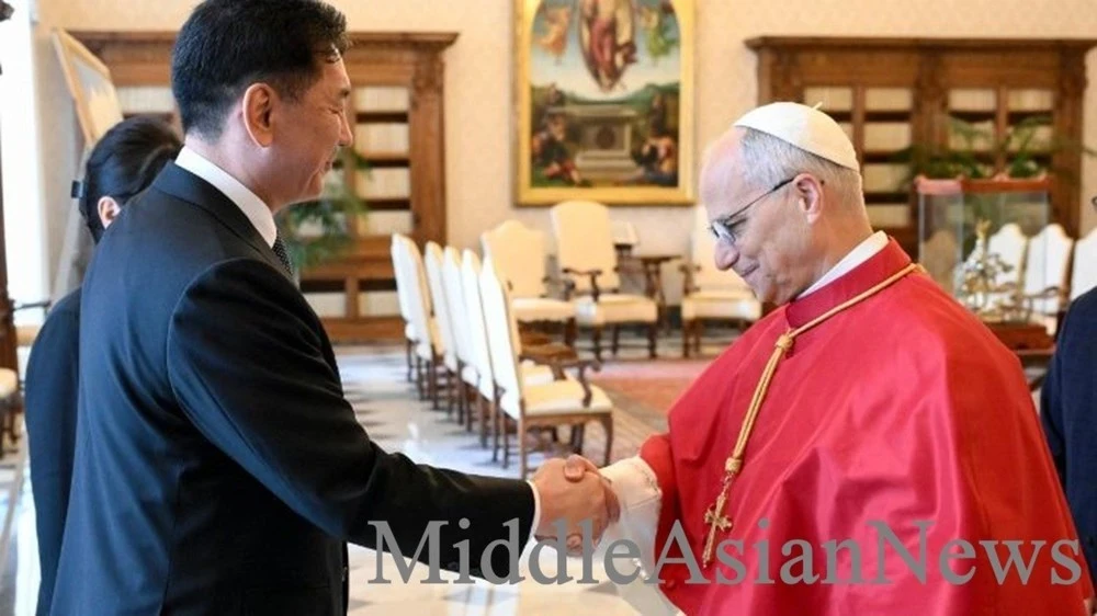 Papa Leo met with the President of Mongolia. Video