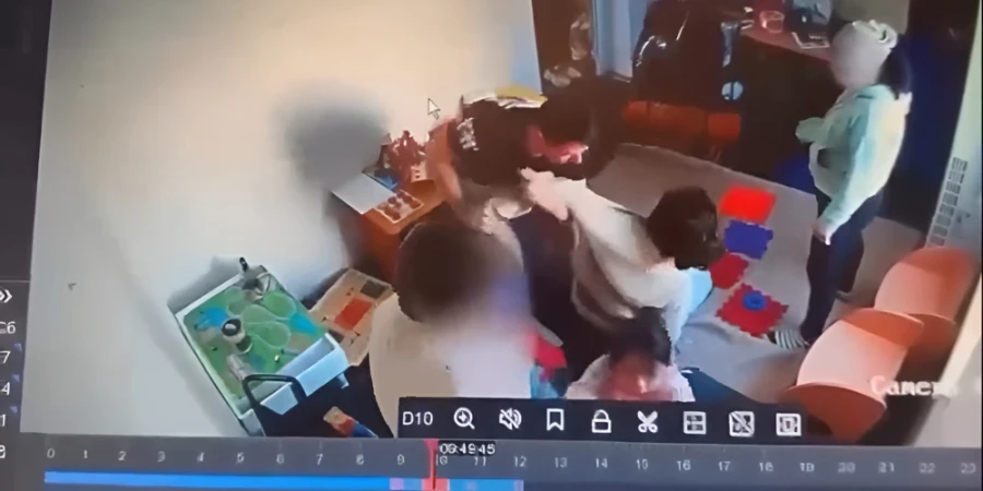Psychologist Broke the Arm of a Girl with Autism: The Case Went to Court