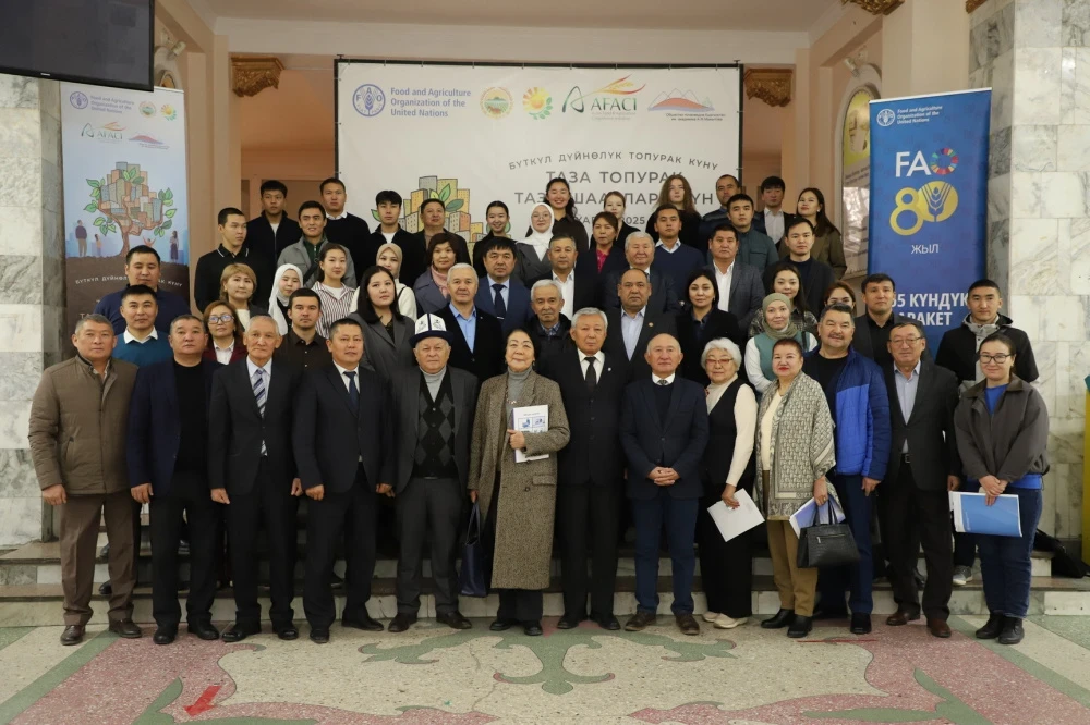In Kyrgyzstan, soil degradation and land restoration methods were discussed