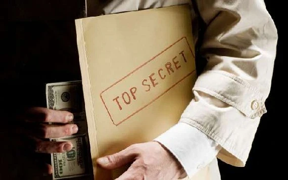 ГКНБ Кыргызстандын чет өлкөлүк чалгын агентин кармады. Ал соттолду.