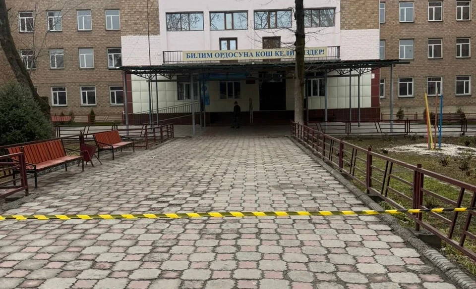 Bombs are being searched for in schools No. 10 and No. 62 in Bishkek, evacuation is underway