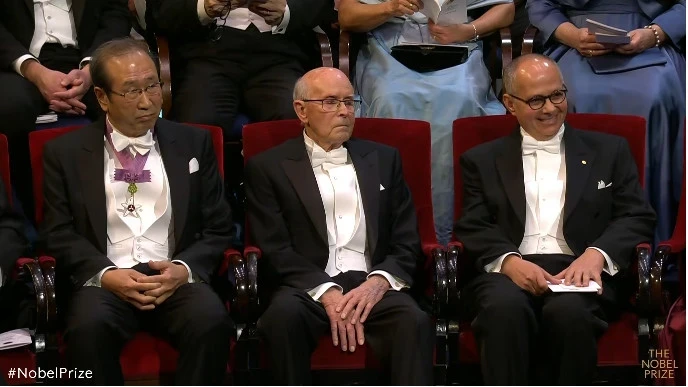 Кванттык физика, иммунология, химия жана демократия үчүн күрөш боюнча жетишкендиктер. 2025-жылдагы Нобель сыйлыктарынын ээси