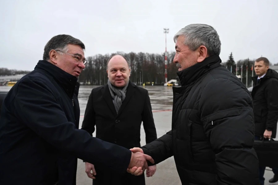 Chairman of the Cabinet Adylbek Kasymaliev arrived on a working visit to Moscow