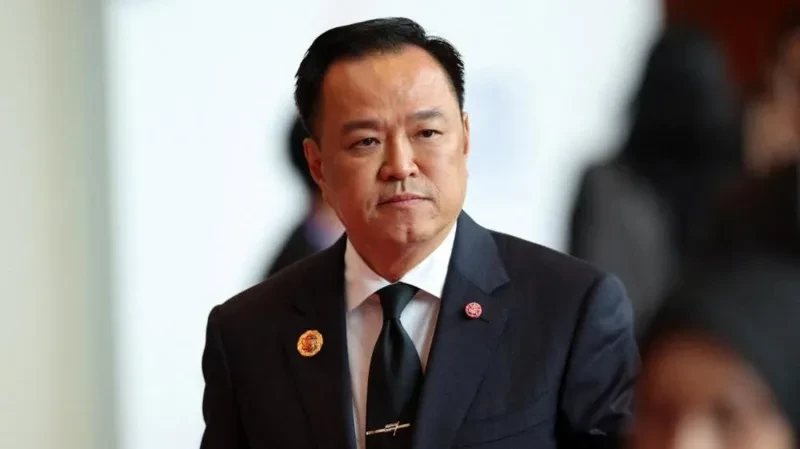 The Prime Minister of Thailand Dissolved Parliament to "Return Power to the People"