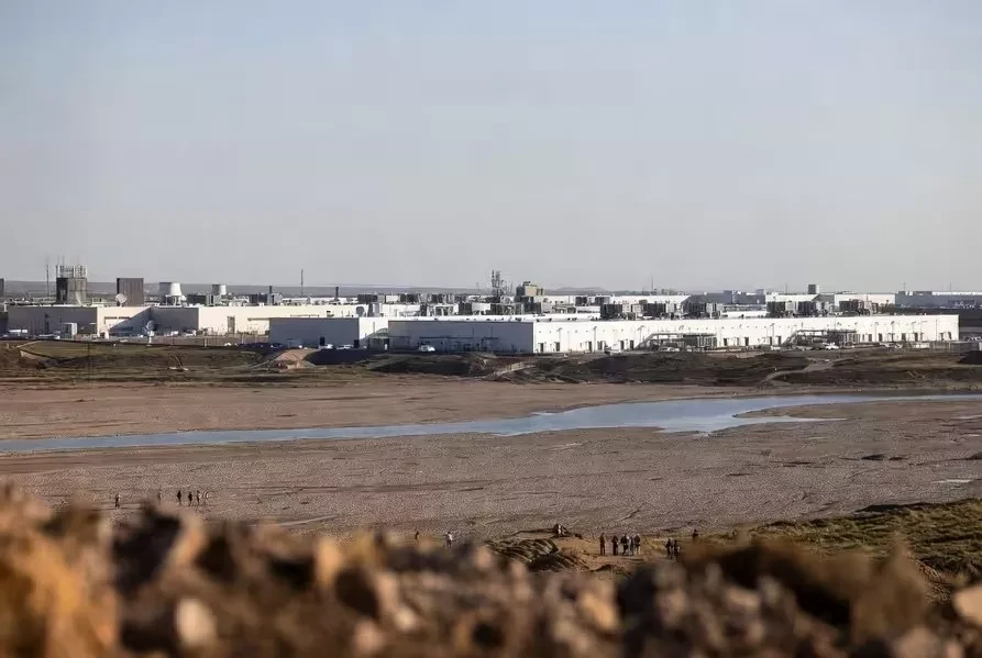 250 organizations demand that the U.S. Congress stop the construction of data centers