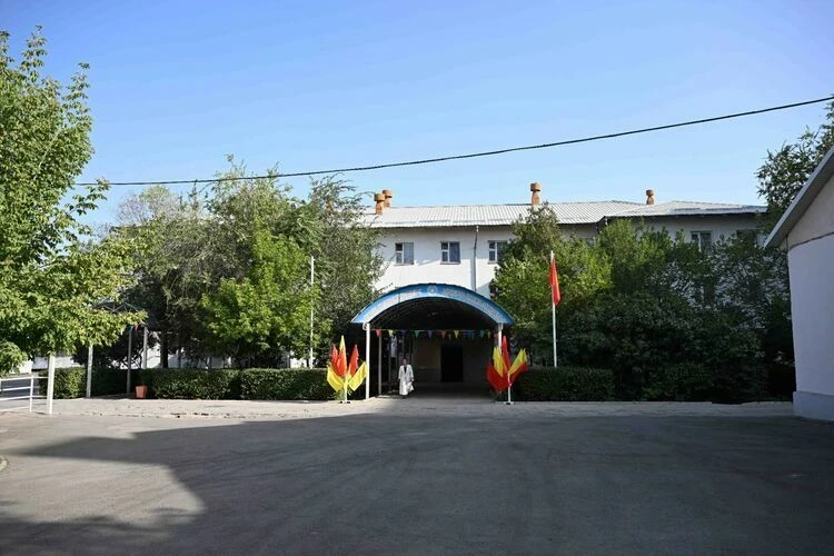 A petition has been created against relocating the school for blind children from Bishkek outside the city
