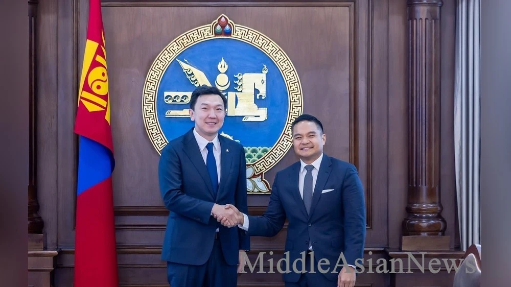 U.S. Ambassador: Glad to meet with my good friend, Speaker of Parliament Uchral