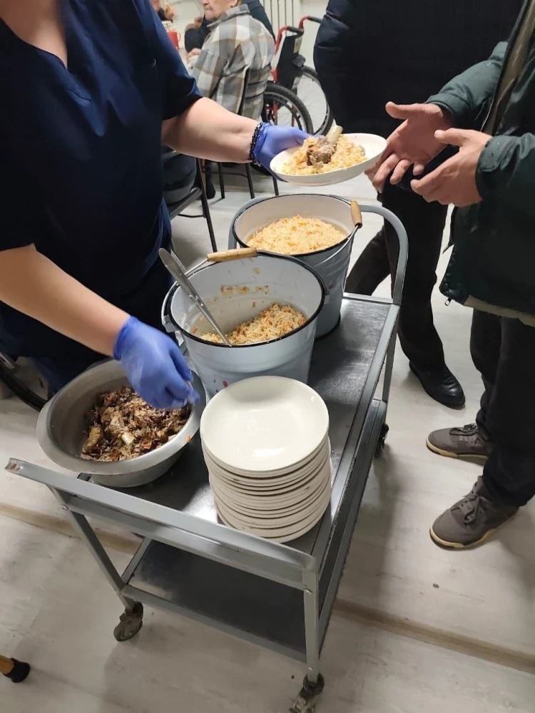 "Weekend Fair" in Bishkek Shares Kindness with Social Institutions